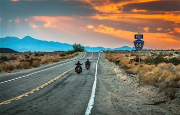Route 66 & Treasures of the Midwest