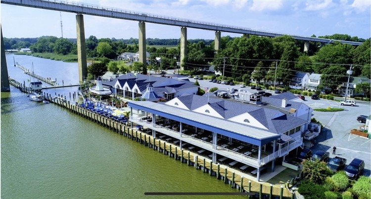 Chesapeake Seafood & Canal Cruise, MD 