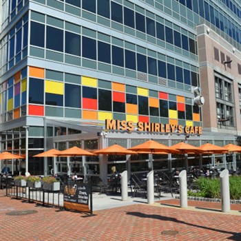 Diners & Dives-Miss Shirley's & Baltimore Aquarium